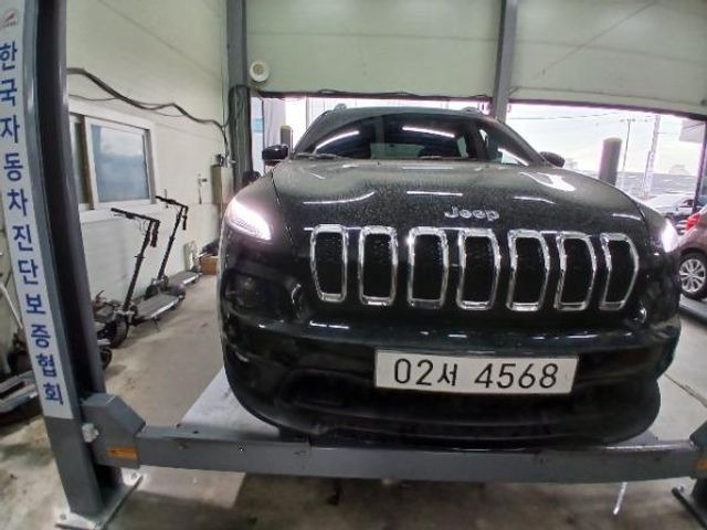 Jeep Cherokee 2017 — фото осмотра 1