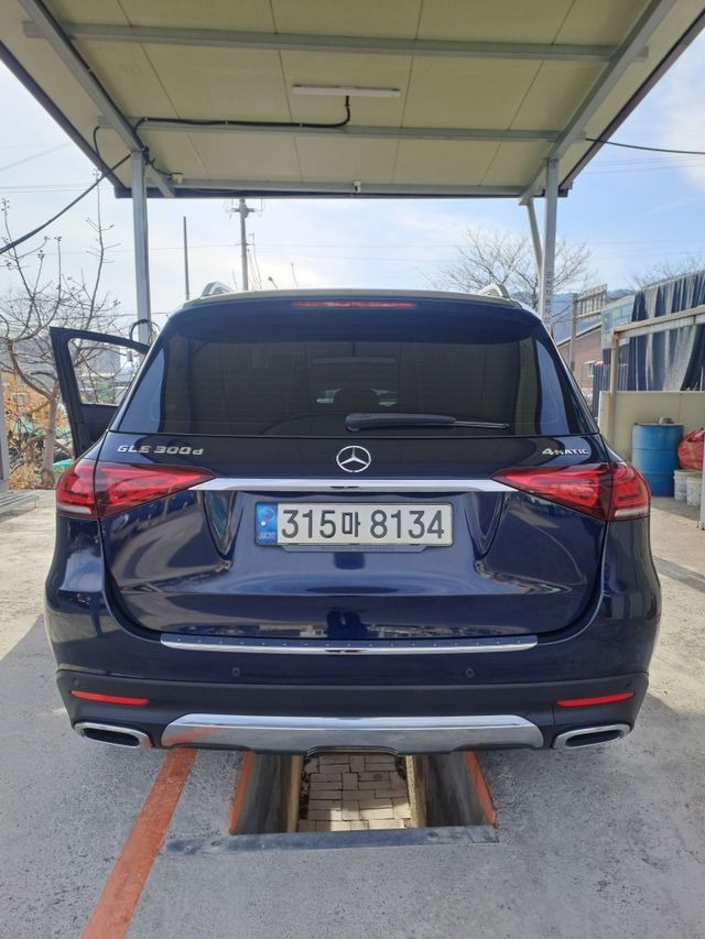 Mercedes-Benz GLE-Class 2019 — фото осмотра 2