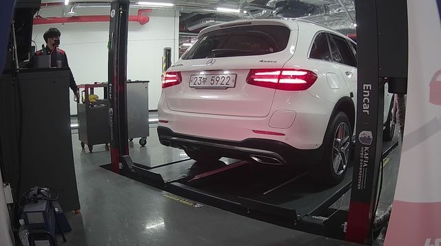 Mercedes-Benz GLC-Class 2019 — фото осмотра 2