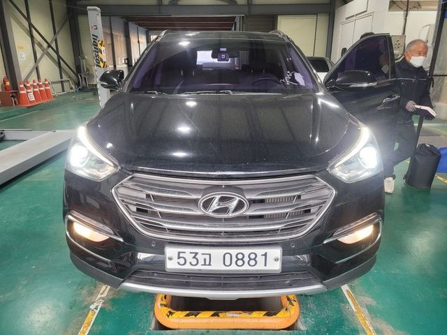Hyundai Santafe 2016 — фото осмотра 1