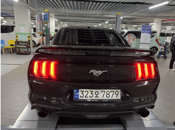 Ford Mustang 2018 — фото осмотра 2