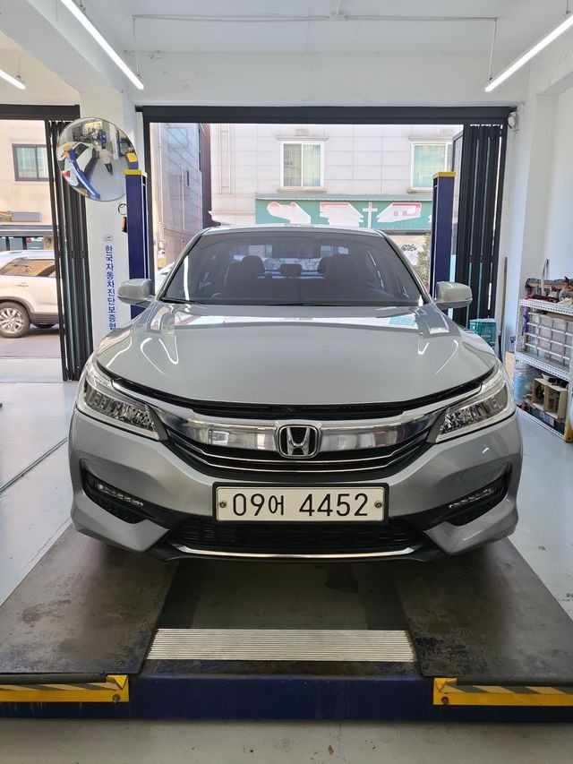 Honda Accord 2017 — фото осмотра 1