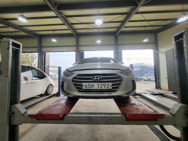 Hyundai AVANTE 2016 — фото осмотра 1