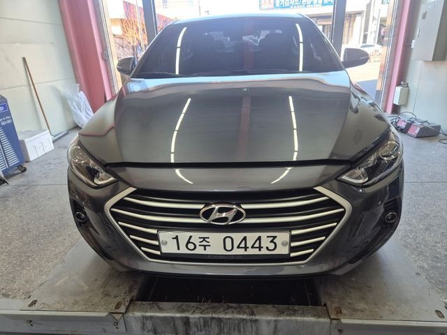 Hyundai AVANTE 2016 — фото осмотра 1