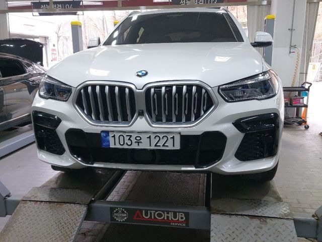 BMW X6 2023 — фото осмотра 1