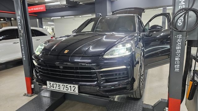Porsche Cayenne 2020 — фото осмотра 1
