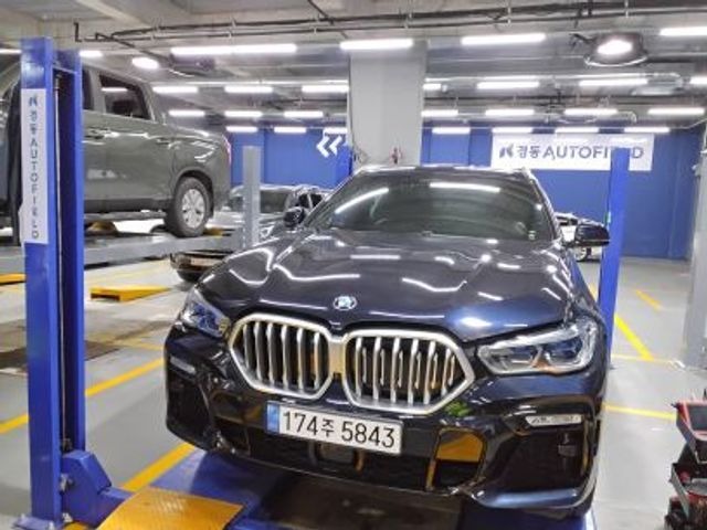 BMW X6 2021 — фото осмотра 1
