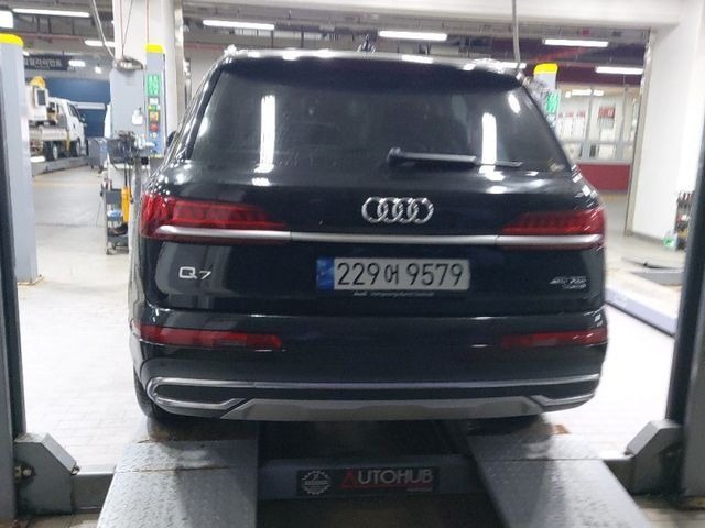 Audi Q7 2022 — фото осмотра 2