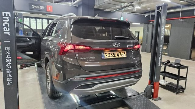Hyundai Santafe 2021 — фото осмотра 2