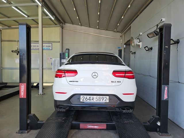 Mercedes-Benz GLC-Class 2019 — фото осмотра 2