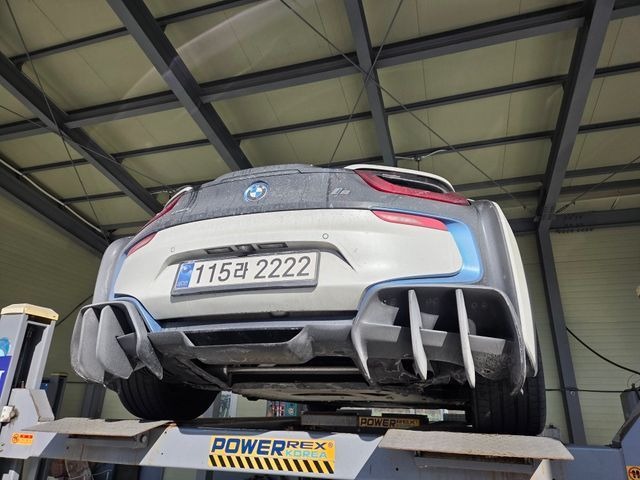 BMW i8 2016 — фото осмотра 2