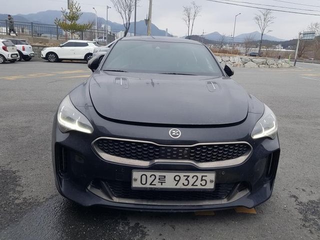 Kia Stinger 2018 — фото осмотра 1
