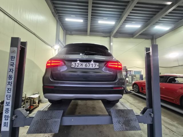 Mercedes-Benz GLC-Class 2019 — фото осмотра 2