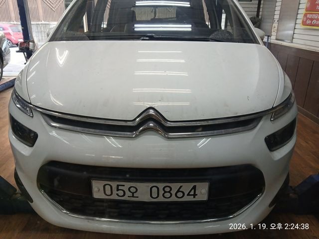 Citroen-DS C4 Picasso 2016 — фото осмотра 1