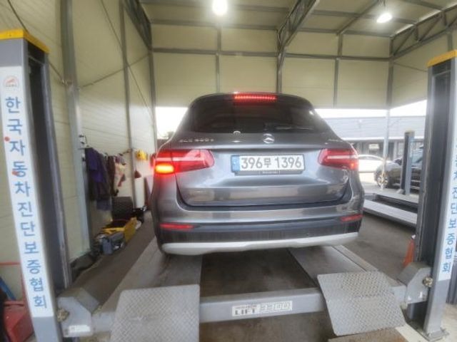 Mercedes-Benz GLC-Class 2019 — фото осмотра 2