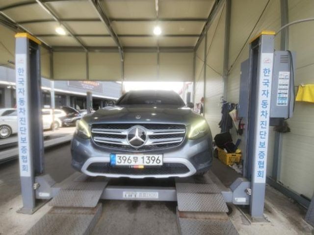 Mercedes-Benz GLC-Class 2019 — фото осмотра 1