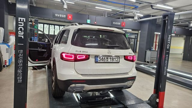 Mercedes-Benz GLB-Class 2020 — фото осмотра 2