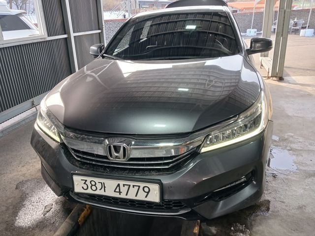 Honda Accord 2017 — фото осмотра 1