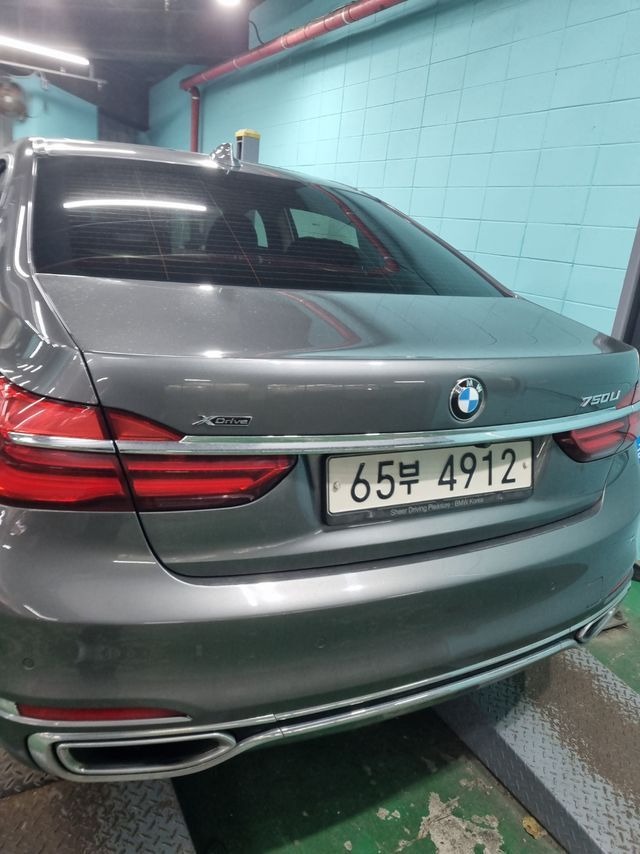 BMW 7-Series 2018 — фото осмотра 2