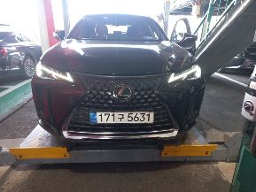 Lexus UX 2024 — фото осмотра 1