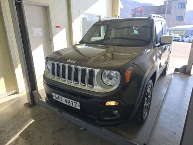 Jeep Renegade 2017 — фото осмотра 1