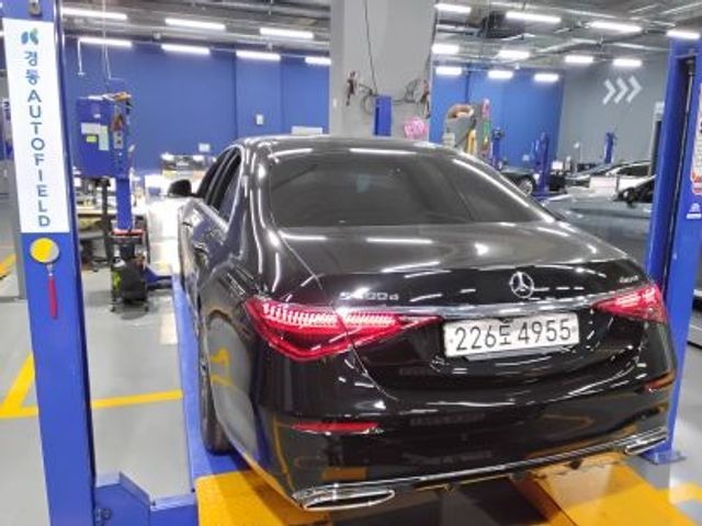 Mercedes-Benz S-Class 2023 — фото осмотра 2