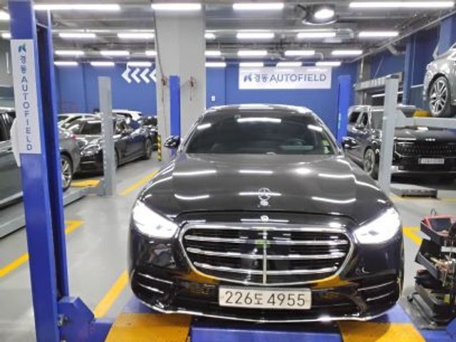 Mercedes-Benz S-Class 2023 — фото осмотра 1