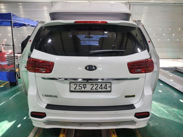 Kia Canival 2019 — фото осмотра 2