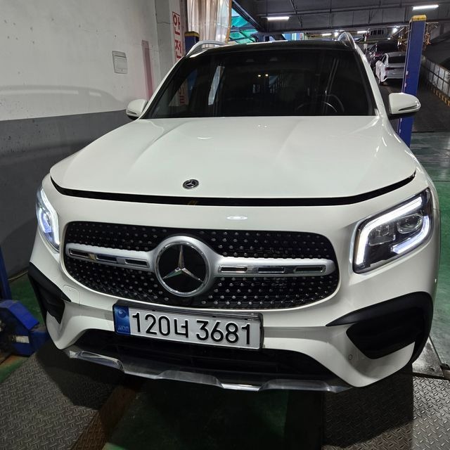 Mercedes-Benz GLB-Class 2022 — фото осмотра 1