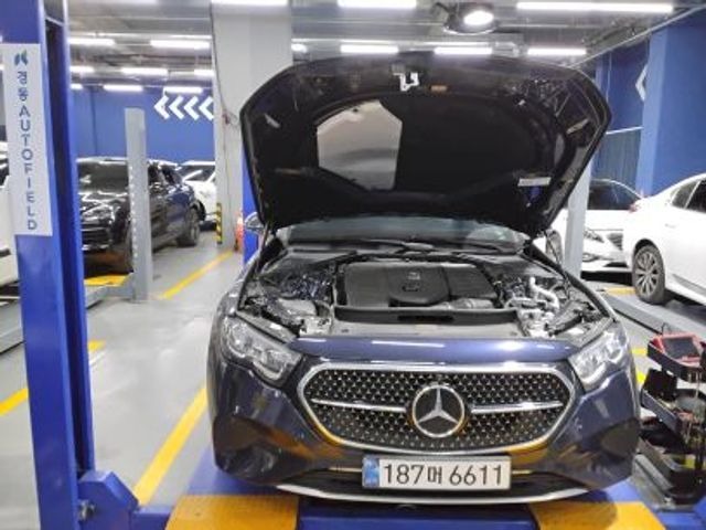 Mercedes-Benz E-Class 2025 — фото осмотра 1