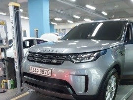 Land Rover Discovery 2020 — фото осмотра 1
