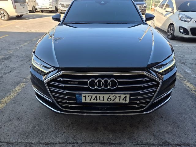 Audi A8 2018 — фото осмотра 1