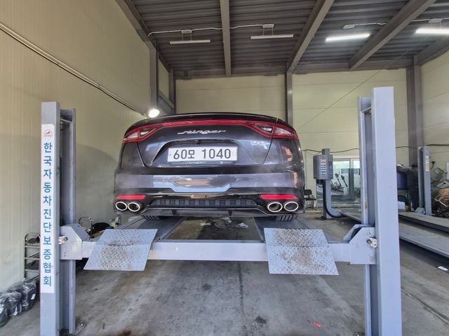 Kia Stinger 2018 — фото осмотра 2