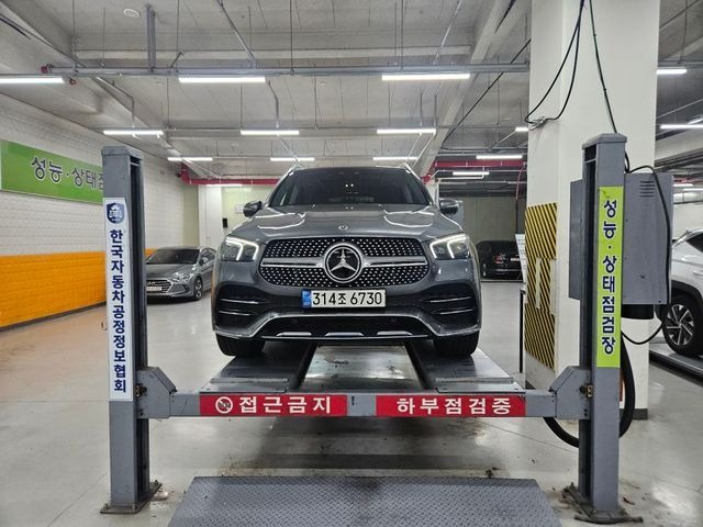 Mercedes-Benz GLE-Class 2021 — фото осмотра 1