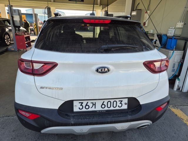 Kia Stonic 2018 — фото осмотра 2