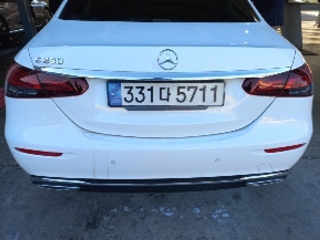 Mercedes-Benz E-Class 2022 — фото осмотра 2