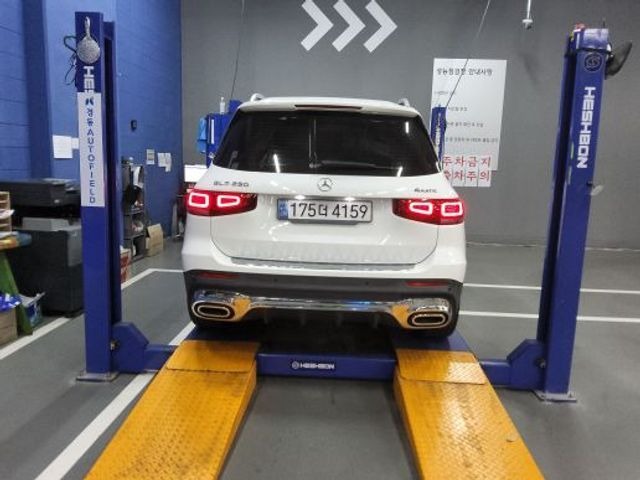 Mercedes-Benz GLB-Class 2020 — фото осмотра 2