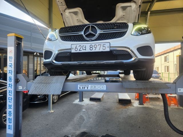 Mercedes-Benz GLC-Class 2019 — фото осмотра 1