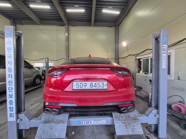 Kia Stinger 2019 — фото осмотра 2
