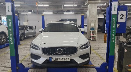 Volvo V60 2021 — фото осмотра 1