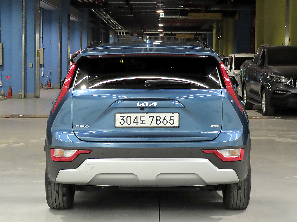 Kia Niro 2023 — фото осмотра 2