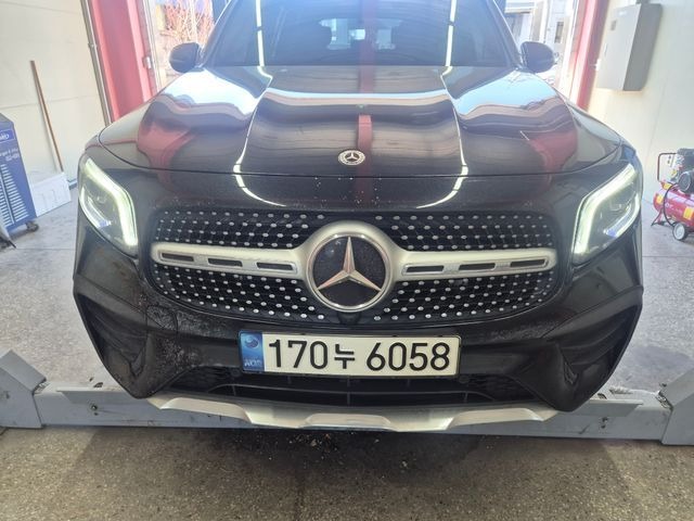 Mercedes-Benz GLB-Class 2021 — фото осмотра 1