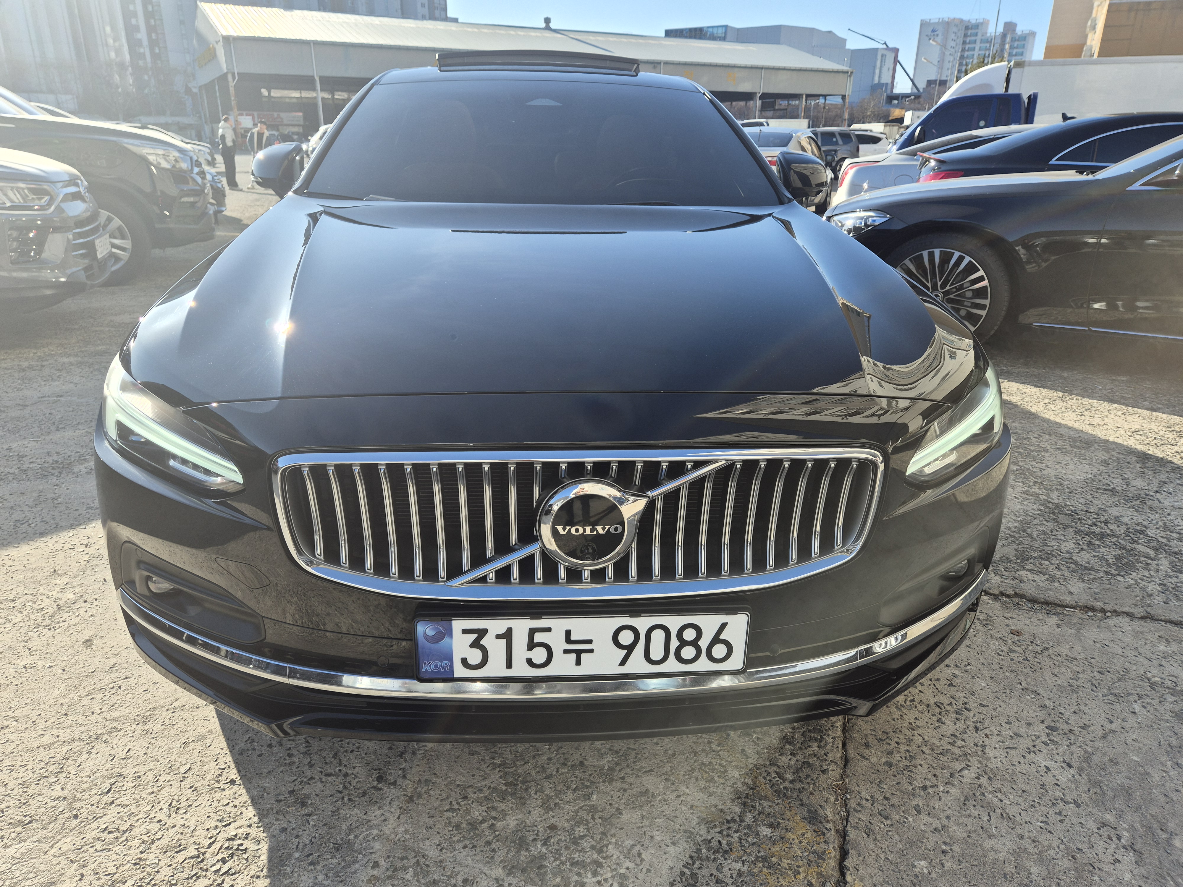 Volvo S90 2023 — фото осмотра 1