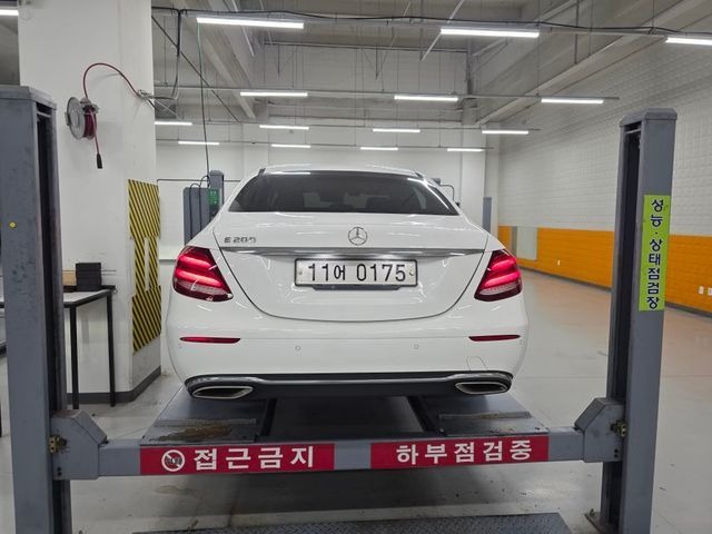 Mercedes-Benz E-Class 2017 — фото осмотра 2