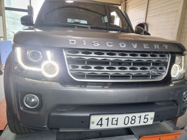 Land Rover Discovery 2016 — фото осмотра 1