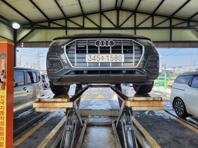 Audi Q5 2021 — фото осмотра 1