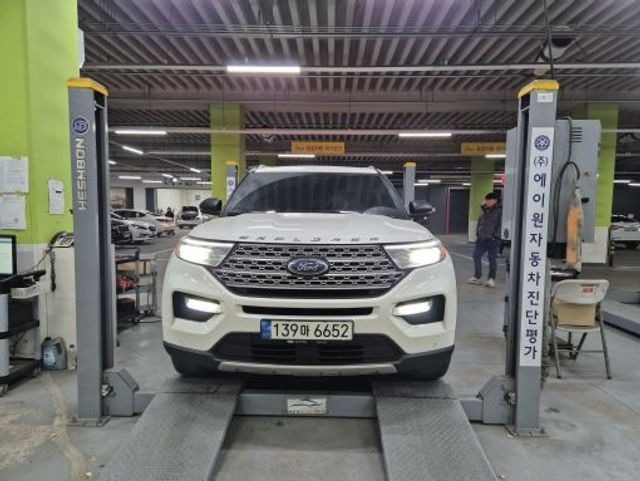 Ford Explorer 2022 — фото осмотра 1