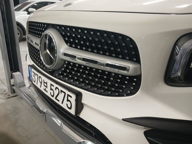 Mercedes-Benz GLB-Class 2022 — фото осмотра 1