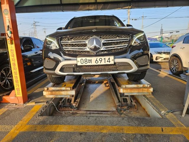 Mercedes-Benz GLC-Class 2019 — фото осмотра 1