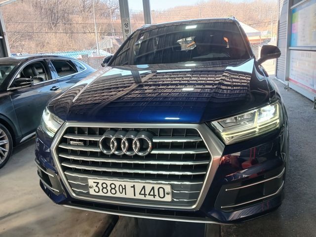 Audi Q7 2019 — фото осмотра 1